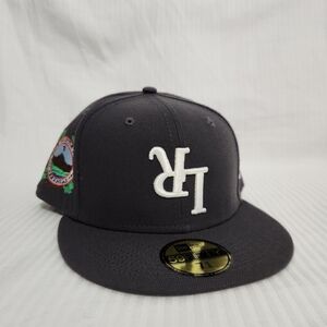 New Era x LOCALS ONLY “UNDERDOG” 59FIFTY Fitted Cap 7 5/8 Gray